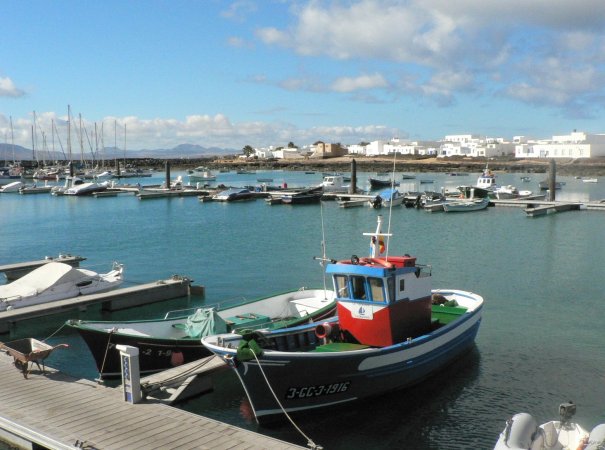 25- Le petit port de La Caleta 